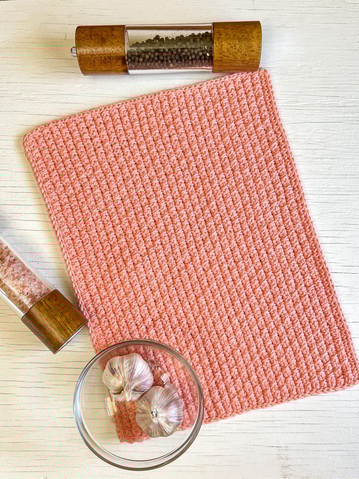 Crochet Kitchen Towel [Free Pattern] Life + Yarn