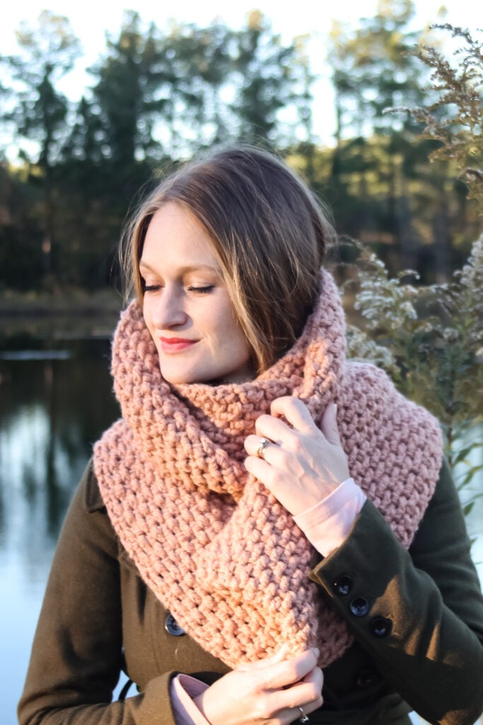 chunky crochet infinity scarf