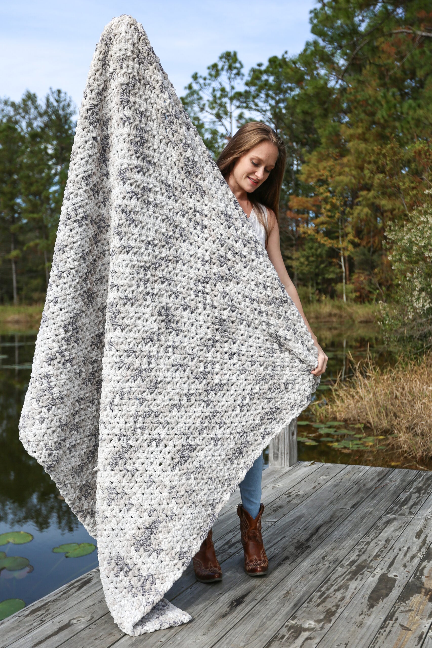 Free Quick ONE Day Crochet Blanket Pattern Easy for Beginners - Life + Yarn