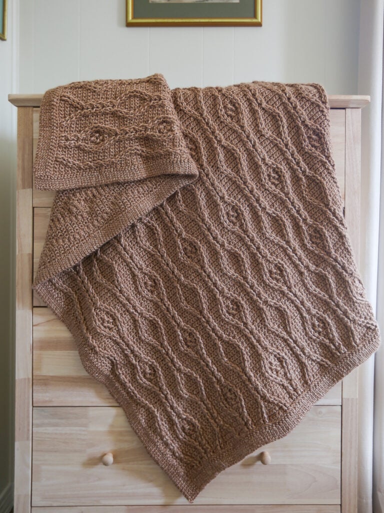 Heirloom Crochet Cable Blanket – Cozy Free Throw Pattern