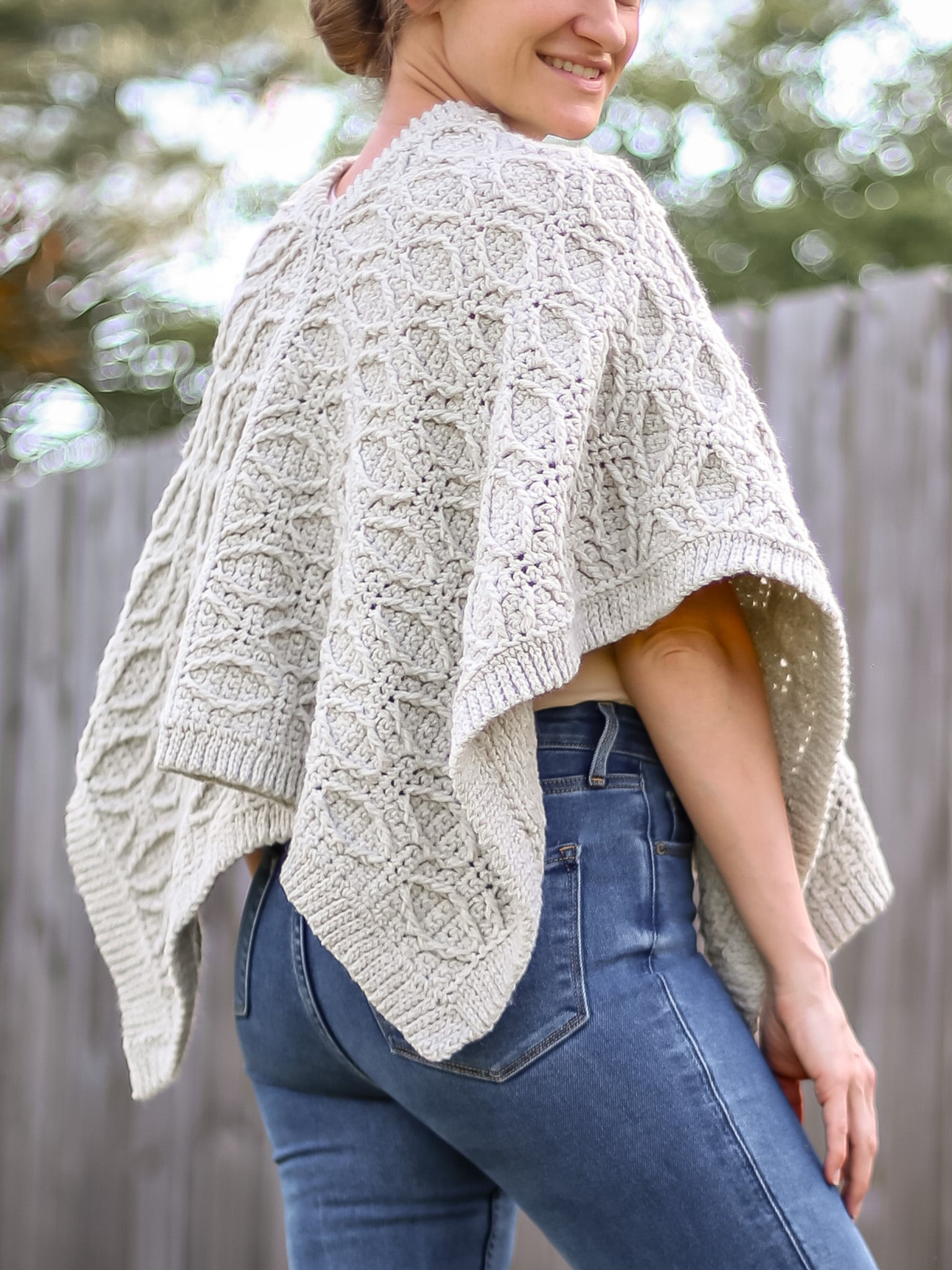 Simple Heirloom Crochet Poncho Free Pattern 