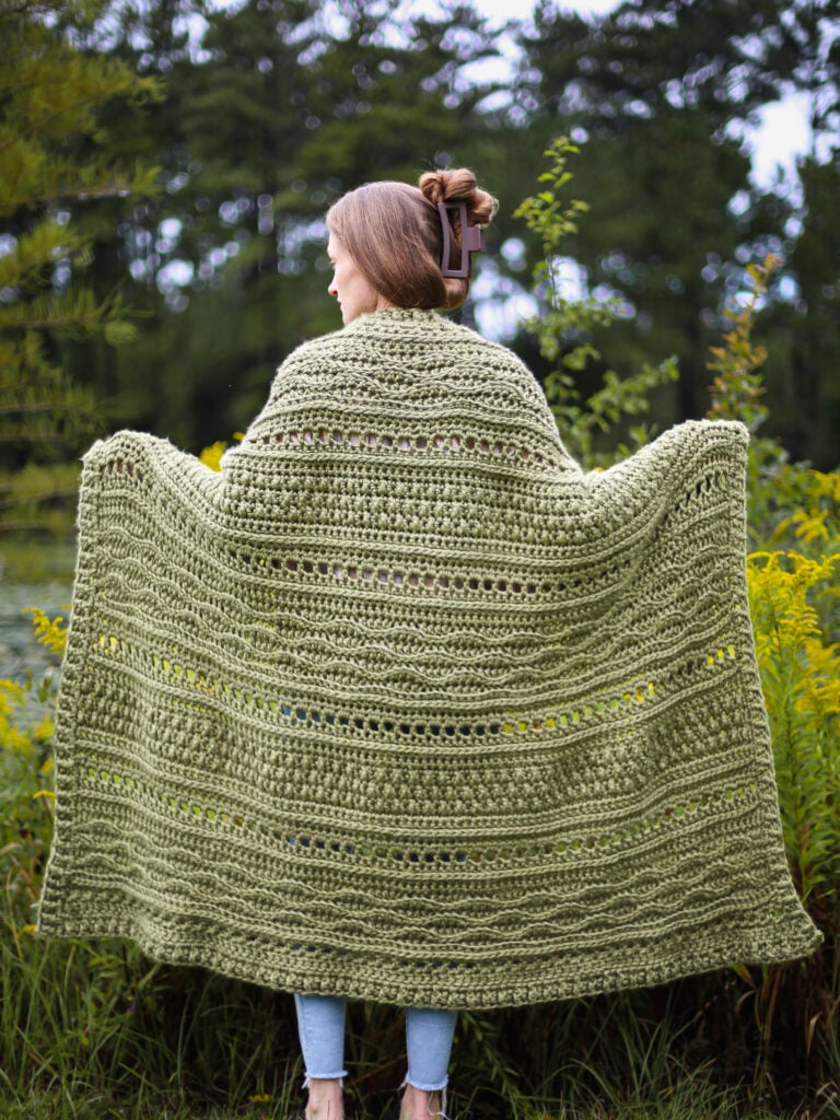 FREE Super Bulky Crochet Blanket Pattern – Fast Chunky Throw